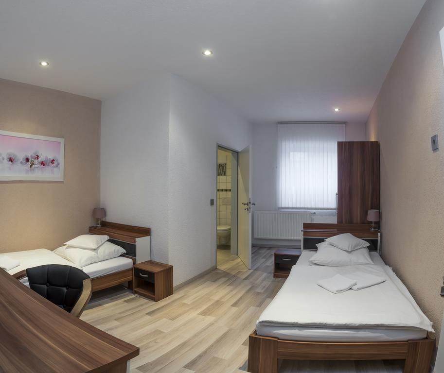 Pension Donau Hannover Dış mekan fotoğraf